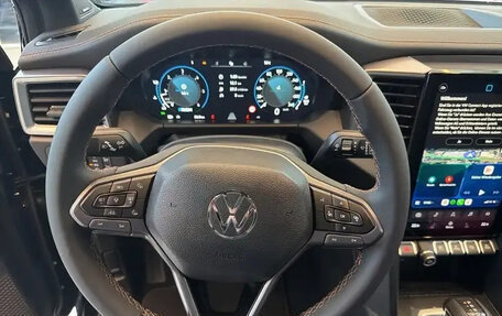 Volkswagen Amarok I рестайлинг, 2025 год, 10 000 000 рублей, 6 фотография