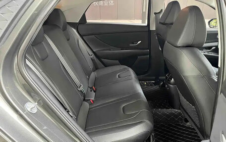 Hyundai Elantra, 2023 год, 1 050 000 рублей, 14 фотография