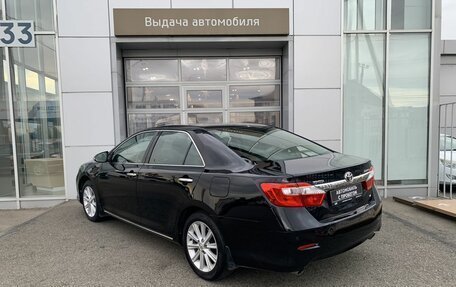 Toyota Camry, 2013 год, 1 740 000 рублей, 7 фотография