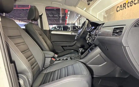 Volkswagen Touran III, 2022 год, 1 850 000 рублей, 21 фотография