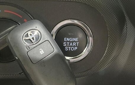 Toyota Raize I, 2021 год, 1 050 000 рублей, 7 фотография