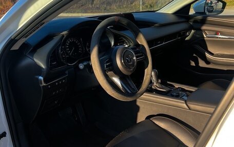 Mazda 3, 2021 год, 2 340 000 рублей, 9 фотография