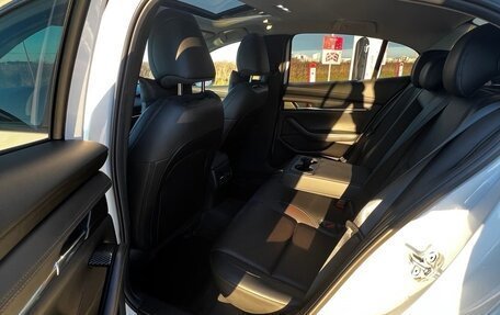 Mazda 3, 2021 год, 2 340 000 рублей, 17 фотография