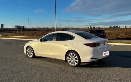Mazda 3, 2021 год, 2 340 000 рублей, 5 фотография