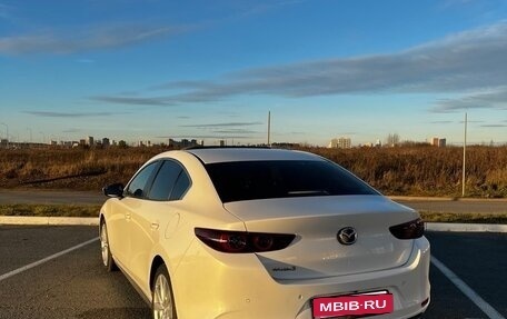 Mazda 3, 2021 год, 2 340 000 рублей, 23 фотография