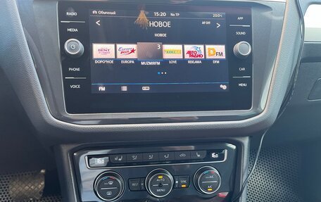 Volkswagen Tiguan II, 2017 год, 2 600 000 рублей, 11 фотография