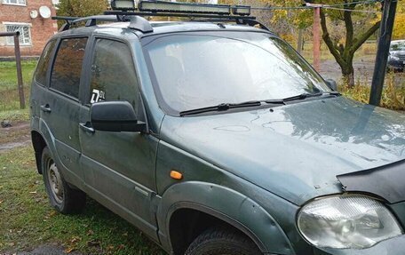 Chevrolet Niva I рестайлинг, 2010 год, 260 000 рублей, 2 фотография
