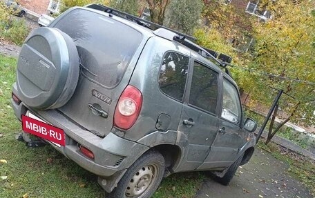 Chevrolet Niva I рестайлинг, 2010 год, 260 000 рублей, 6 фотография