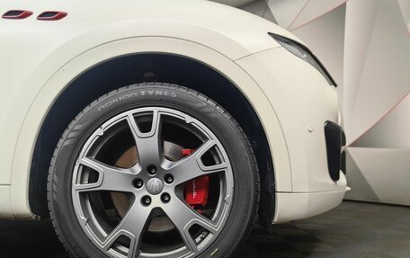 Maserati Levante I, 2016 год, 3 300 000 рублей, 9 фотография