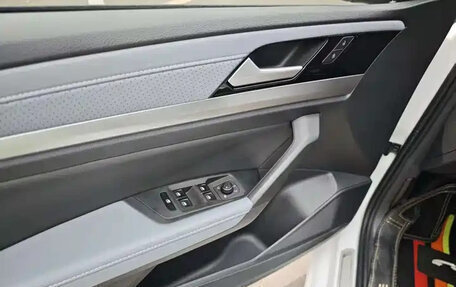 Volkswagen Lavida, 2023 год, 1 460 069 рублей, 12 фотография