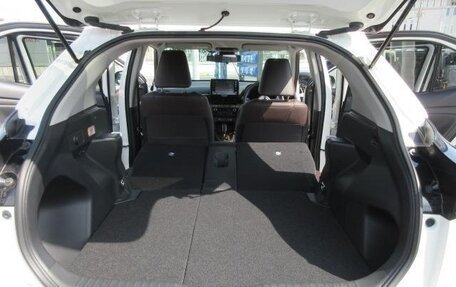 Toyota Yaris Cross, 2022 год, 1 350 007 рублей, 18 фотография