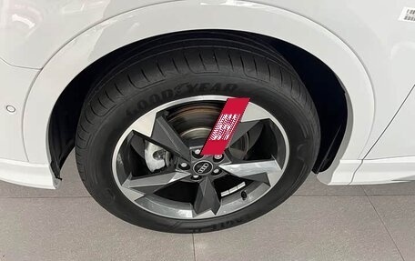 Audi Q3, 2022 год, 2 300 000 рублей, 5 фотография