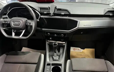 Audi Q3, 2022 год, 2 300 000 рублей, 6 фотография