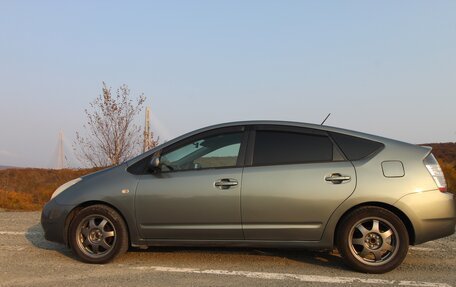 Toyota Prius, 2006 год, 590 000 рублей, 1 фотография