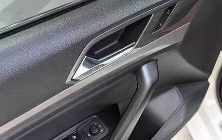 Volkswagen Lavida, 2021 год, 1 447 000 рублей, 6 фотография