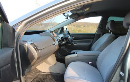 Toyota Prius, 2006 год, 590 000 рублей, 7 фотография