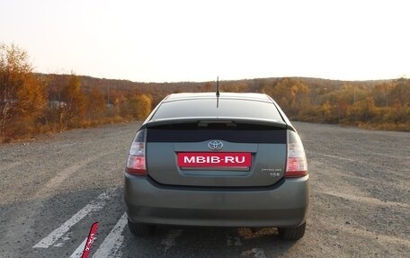 Toyota Prius, 2006 год, 590 000 рублей, 6 фотография