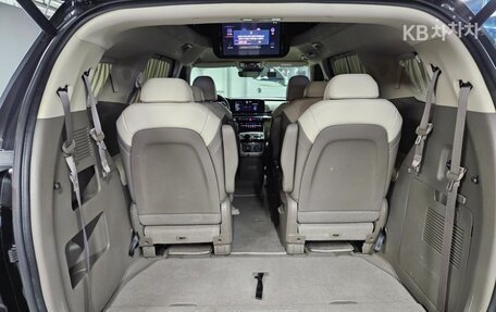 KIA Carnival, 2021 год, 3 430 000 рублей, 17 фотография