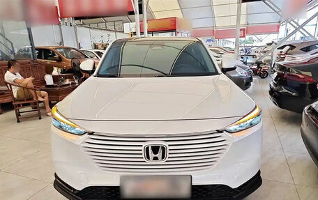 Honda Vezel, 2023 год, 1 900 998 рублей, 2 фотография