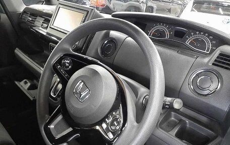 Honda N-BOX II, 2021 год, 770 000 рублей, 7 фотография