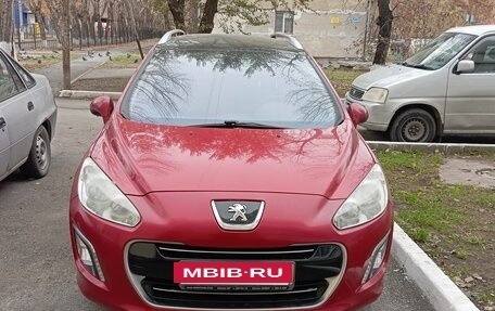 Peugeot 308 II, 2011 год, 530 000 рублей, 2 фотография