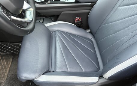 Geely Atlas, 2024 год, 3 200 000 рублей, 3 фотография