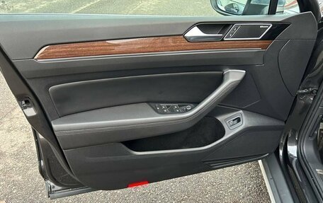 Volkswagen Passat B8 рестайлинг, 2018 год, 2 449 000 рублей, 15 фотография