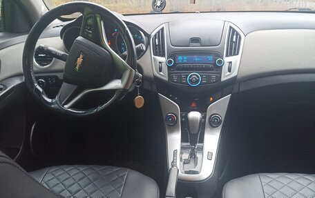 Chevrolet Cruze II, 2014 год, 1 070 000 рублей, 8 фотография