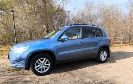 Volkswagen Tiguan I, 2011 год, 1 200 000 рублей, 1 фотография