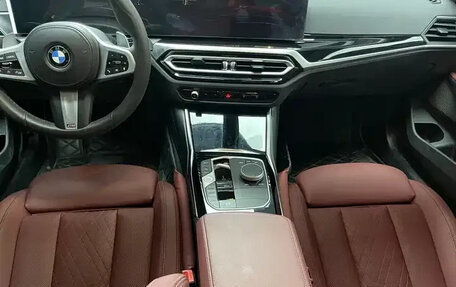 BMW 3 серия, 2024 год, 3 900 000 рублей, 12 фотография