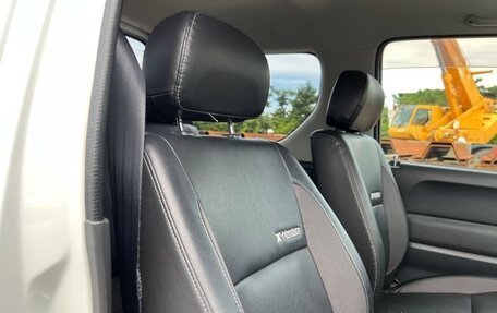 Suzuki Jimny, 2011 год, 800 000 рублей, 20 фотография