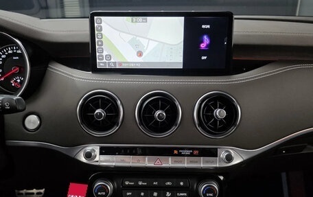 KIA Stinger I, 2021 год, 3 257 000 рублей, 10 фотография