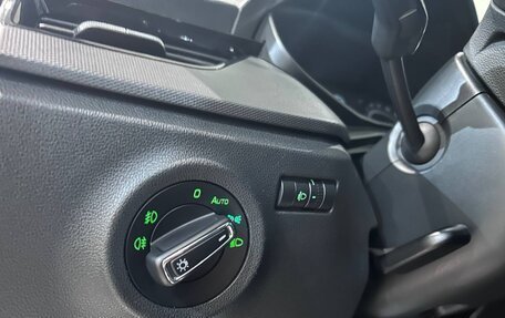 Skoda Rapid II, 2021 год, 1 700 000 рублей, 10 фотография