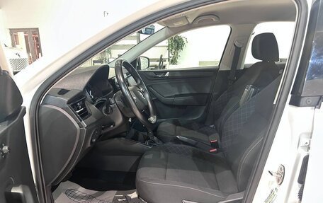 Skoda Rapid II, 2021 год, 1 700 000 рублей, 8 фотография