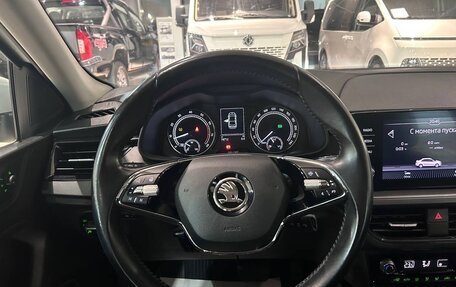 Skoda Rapid II, 2021 год, 1 700 000 рублей, 11 фотография