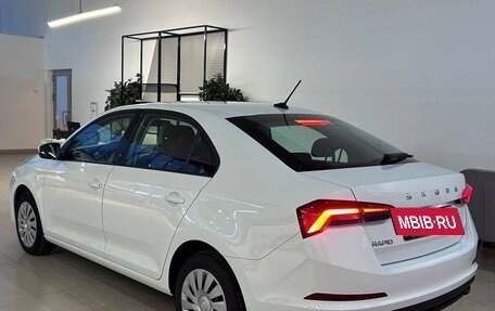 Skoda Rapid II, 2021 год, 1 700 000 рублей, 4 фотография