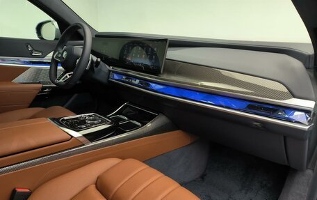 BMW 7 серия, 2025 год, 28 990 000 рублей, 7 фотография
