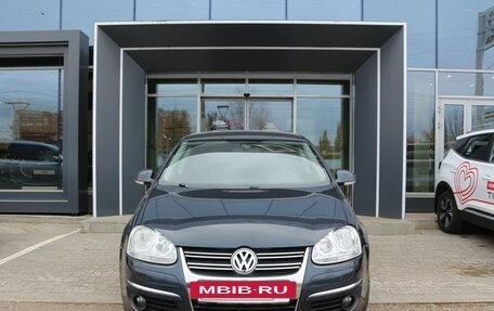 Volkswagen Jetta VI, 2008 год, 710 000 рублей, 2 фотография
