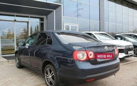 Volkswagen Jetta VI, 2008 год, 710 000 рублей, 4 фотография