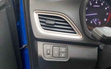 Hyundai Solaris II рестайлинг, 2019 год, 1 600 000 рублей, 10 фотография