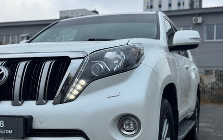 Toyota Land Cruiser Prado 150 рестайлинг 2, 2017 год, 4 449 000 рублей, 8 фотография
