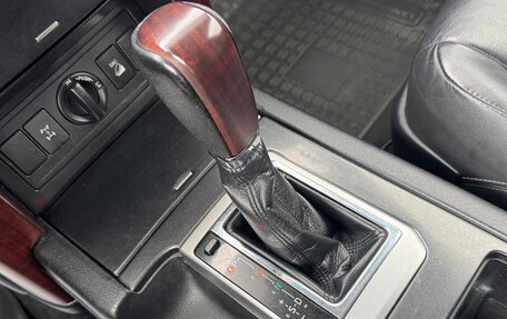 Toyota Land Cruiser Prado 150 рестайлинг 2, 2017 год, 4 449 000 рублей, 21 фотография