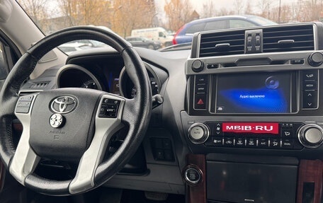 Toyota Land Cruiser Prado 150 рестайлинг 2, 2017 год, 4 449 000 рублей, 15 фотография