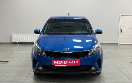 KIA Rio IV, 2020 год, 1 545 000 рублей, 2 фотография