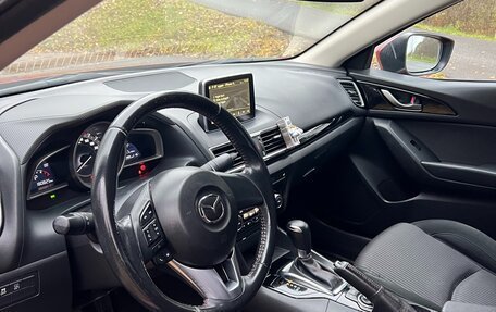 Mazda 3, 2015 год, 1 385 000 рублей, 10 фотография