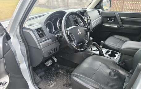 Mitsubishi Pajero IV, 2014 год, 2 100 000 рублей, 5 фотография