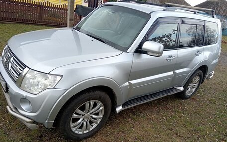 Mitsubishi Pajero IV, 2014 год, 2 100 000 рублей, 2 фотография