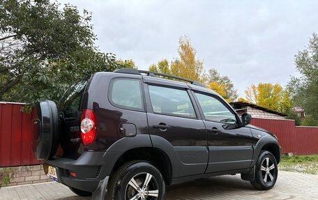 Chevrolet Niva I рестайлинг, 2018 год, 995 000 рублей, 18 фотография