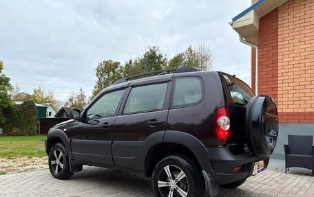 Chevrolet Niva I рестайлинг, 2018 год, 995 000 рублей, 13 фотография