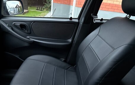 Chevrolet Niva I рестайлинг, 2018 год, 995 000 рублей, 10 фотография